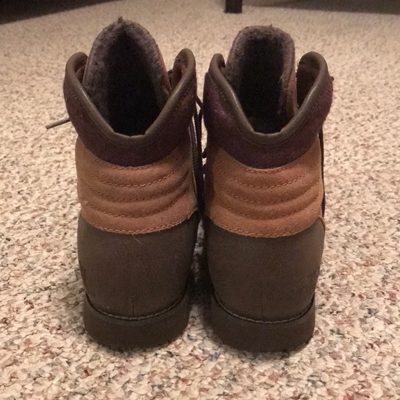 Women’s Size 9 North Fave Boots - Picture 4 of 8